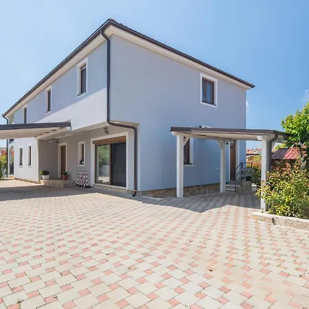 Apartman Gorgeous In With Wifi